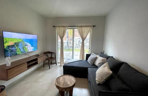 San Nicolas de Ibarra House | Private Heated Pool - Lake View House - Golf Club