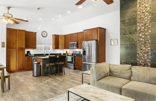 Clearview House | Private Heated Pool, Amazing Luxury Home, Ideal Phx-Scottsdale Location