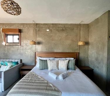 La Paz Apartment | Private Jacuzzi Suite Steps to the Beach