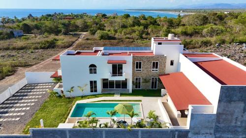 Troncones House | Private Ocean View Retreat with Pool Luxury HOM