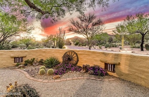 Tucson Villa | Private, Peaceful, and Spacious Desert Tucson Villa with Heated Pool and Hot Tub
