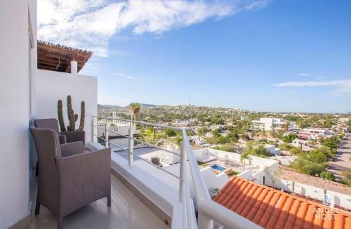 Colina del Sol House | Private Terrace BBQ Pool Walk to Beach