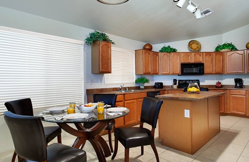 Deer Valley House | Private w/4 Kings or 7 total beds & Pool/Hot Tub!