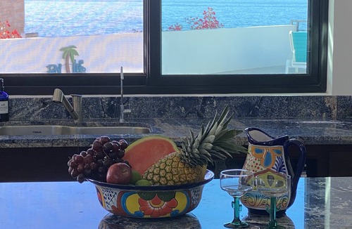 El Pescadero House | PROMO 5% WEEKLY/10%MONTHLY DISCOUNT Villa Emidora with Ocean, Beach and jacuzzi