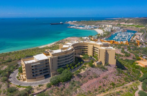 La Paz Apartment | Puerta Cortés Residences by Lumina