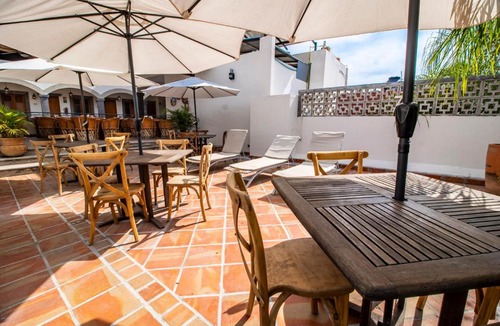 Guadalajara Hotel | Puerta San Pedro