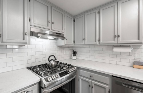 Grover Beach House | Pup Friendly*Fire Pit*Sleeps 8!