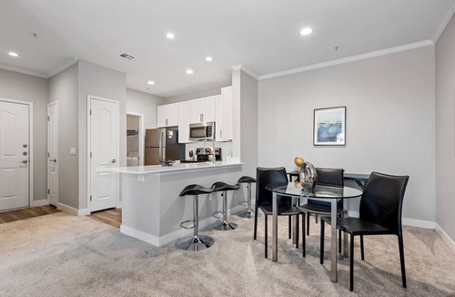 McDowell Mountain Apartments Apartment | Pure Suites 2 Bed Scottsdale McDowell Gym Pool