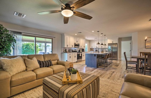 Sun City West Cottage | Putting Green, Community Perks: Sun City West Home