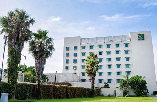 Guadalupe Hotel | Quality Inn Monterrey La Fe