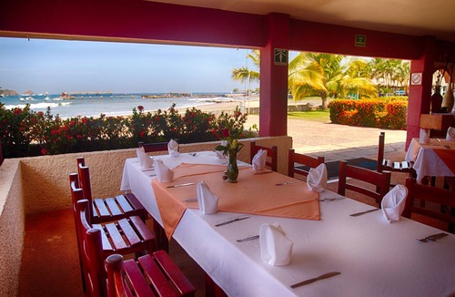 Ixtapa Resort | Qualton Club Ixtapa - All Inclusive