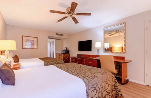 Yuma Townsite Hotel | Queen Room Escape | 2 Rooms | Walk to Historic Downtown