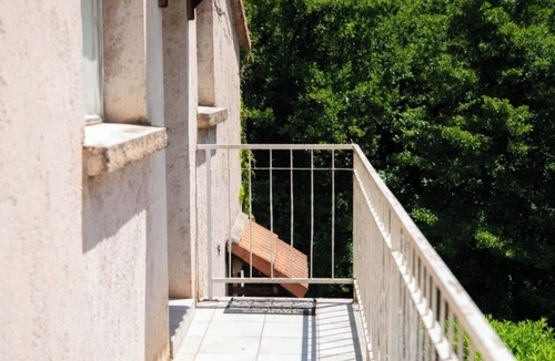 Panatieri Apartment | Quiet, cocooning apartment 1.2km from the center. Mountain and river views nearby