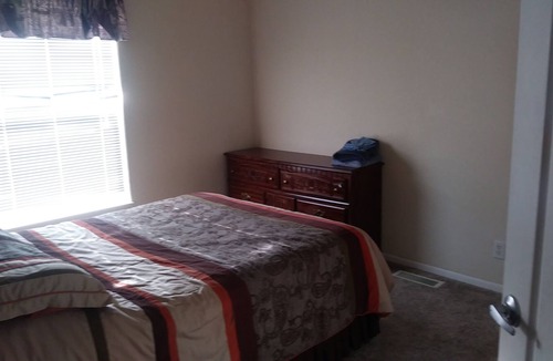 Tonopah House | Quiet desert ranch perfect for relaxing, hiking, and enjoing sunsets and sunrise
