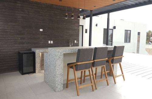 General Zuazua House | Quinta Ideal for Families: 4 Bedrooms, Swimming Pool, Jacuzzi and Billiards