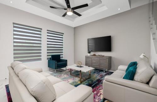 McAllen House | Quinta Real 4905 n