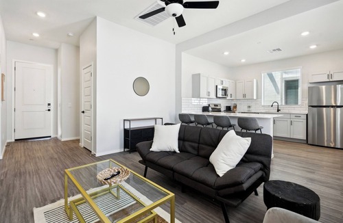 Casa Grande House | Radiance Reverie Home with Pool and BBQ