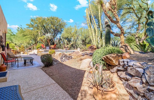 Rancho Villas House | Rancho Villa - Southwestern home in Rancho Manana