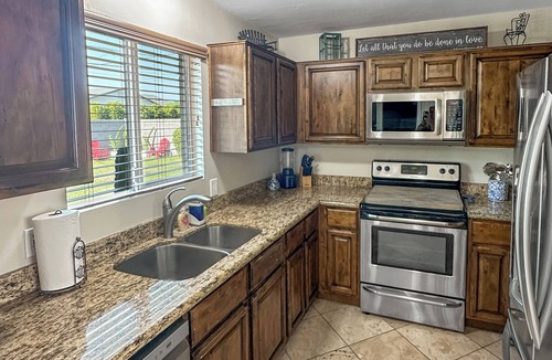 Arts District House | Red Door Ranch on 2nd St: Walk to Old Town & Shops - Pet-Friendly, Large Yard