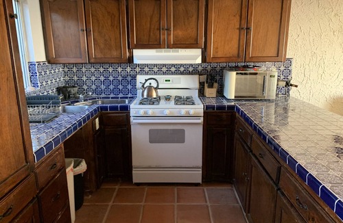 Las Gaviotas Condo | Relax and Reset in this Las Gaviotas Cozy Condo