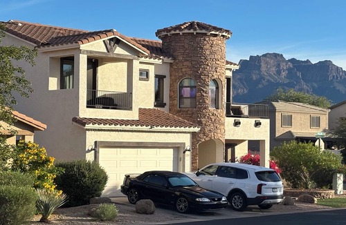 Apache Junction House | Relax at a 4 bedroom retreat at the base of the iconic Superstition Mountains!