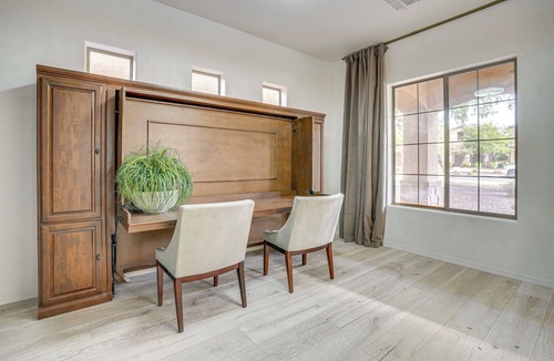 Litchfield Park House | Relax Poolside! Home 6 Mi to Camelback Ranch