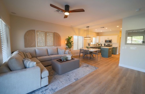 Stetson Hills State House | Relaxing and Spacious Model-Home w/A Resort-Style Backyard & Heated Pool