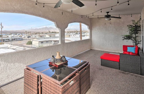 Desert Hills House | Relaxing Home w/ Pool, BBQ, Balcony + Lake Views!