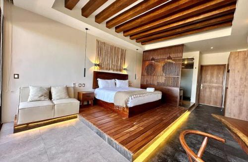 Tulum Hotel | Relaxing Lakeside Retreat Pool, Hot Tub y Patio