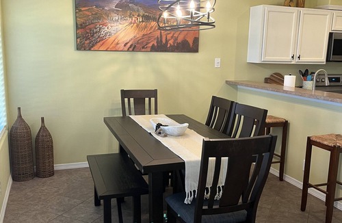 Laguna Vista Villa | Relaxing Villa - 15 mins from South Padre Island