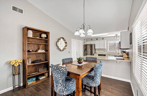 North Ranch House | Remodeled, Contemporary, Dog Friendly 2 BD Desert Oasis: Pickleball, Pool, &Yard