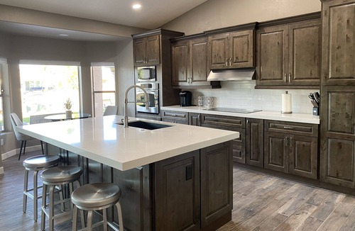 Fulton Ranch House | Remodeled Waterfront Getaway w/Heated Pool