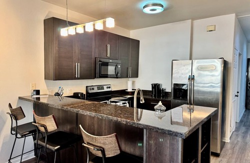 Mission Apartment | Renovated 3BR APT nice/cozy!