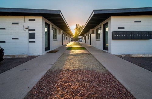 Riverside Apartment | Renovated Studio - Mill, ASU, Tempe Town