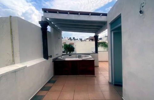 San Miguel de Allende House | Residencia con alberca