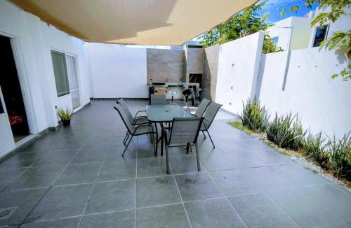 La Paz House | Residencia en Privada con Casa Club y Alberca