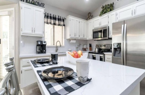 Val Vista Lakes House | Resort Lifestyle in Val Vista Lakes | Updated Home
