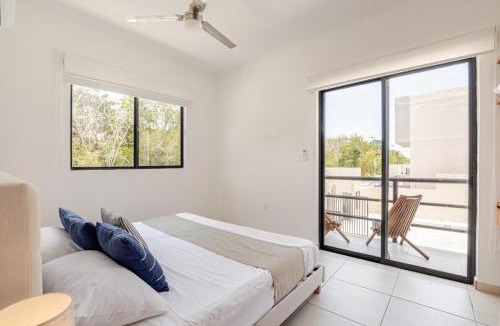 Puerto Morelos Apartment | Resort Vibes King bed pool balcony 10 min to Beach