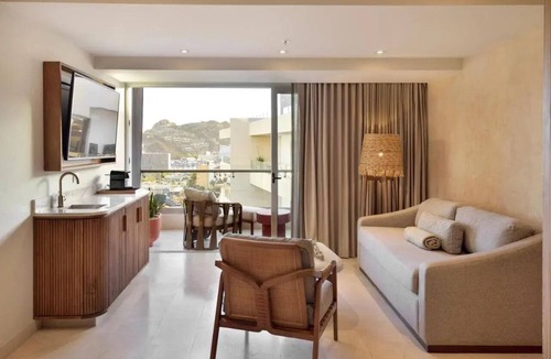 El Medano Ejidal Resort | Right on Medano Beachn1 bedroom oceanfront for Christmas weeknCabo San Lucas
