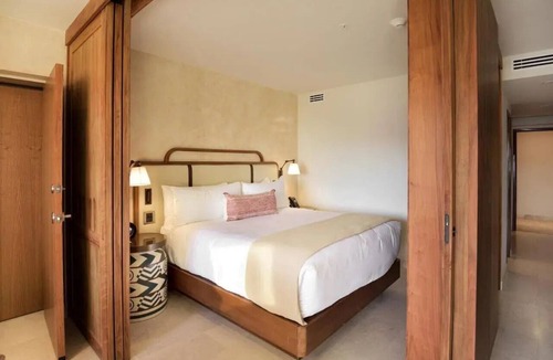 El Medano Ejidal Resort | Right on Medano Beachn1 bedroom oceanfront for Christmas weeknCabo San Lucas