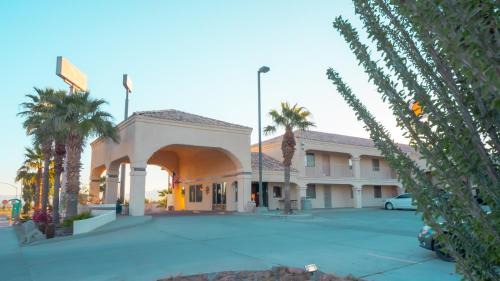 Needles Hotel | Rio Del Sol Inn Needles