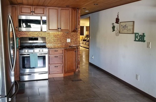 Bluewater House | Riverfront Home Away from Home