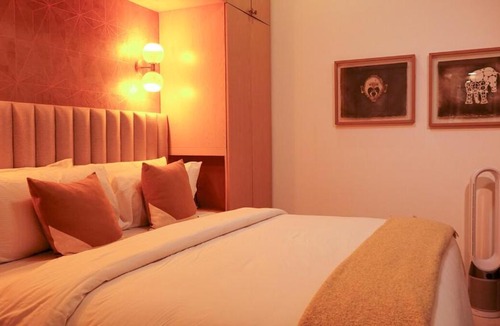 Cabo Bello Apartment | Romantic Escape with view of the iconic Cabo arch!