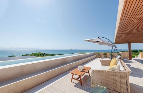 Punta de Mita Condo | Rooftop Oasis in El Surf by Mita Residential. Private Oceanview Rooftop, Pools & Jacuzzi