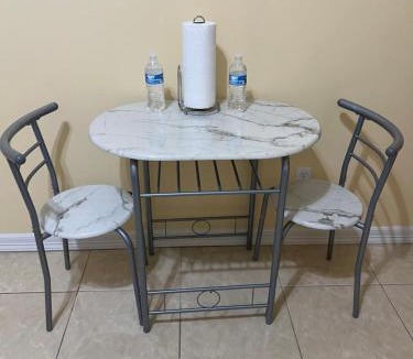 Edinburg House | Room, Private Restroom and Entrance