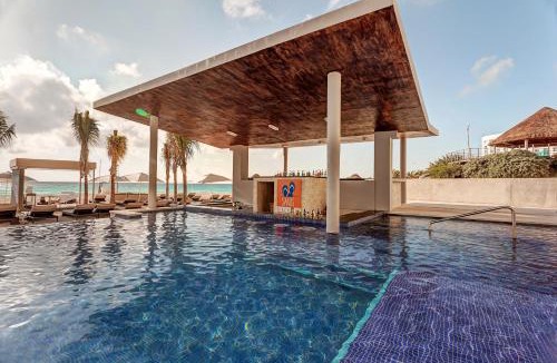 Punta Cancun Resort | Royalton CHIC Cancun, An Autograph Collection All-Inclusive Resort - Adults Only