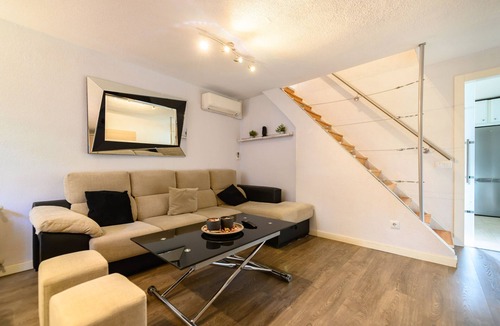 Fuencarral Ski Chalet | (SAB52) Spacious 3-bedroom villa with terrace