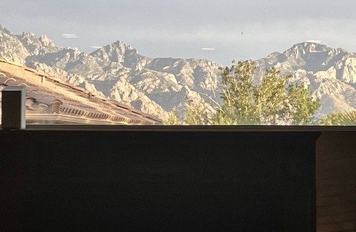 Saddlebrooke House | Saddlebrooke Sola.within walking distance of Desertview! Golf Cart Included!