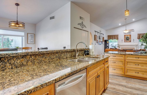 Adobe Hills House | Saltwater Pool! Family Gem Near Hurricane Harbor