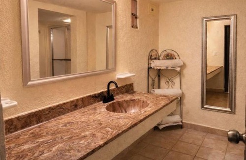 Reynosa Hotel | San Carlos de Reynosa